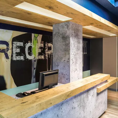 Ibis Budget Nantes Nord St Herblain 2* Сен-Эрблен